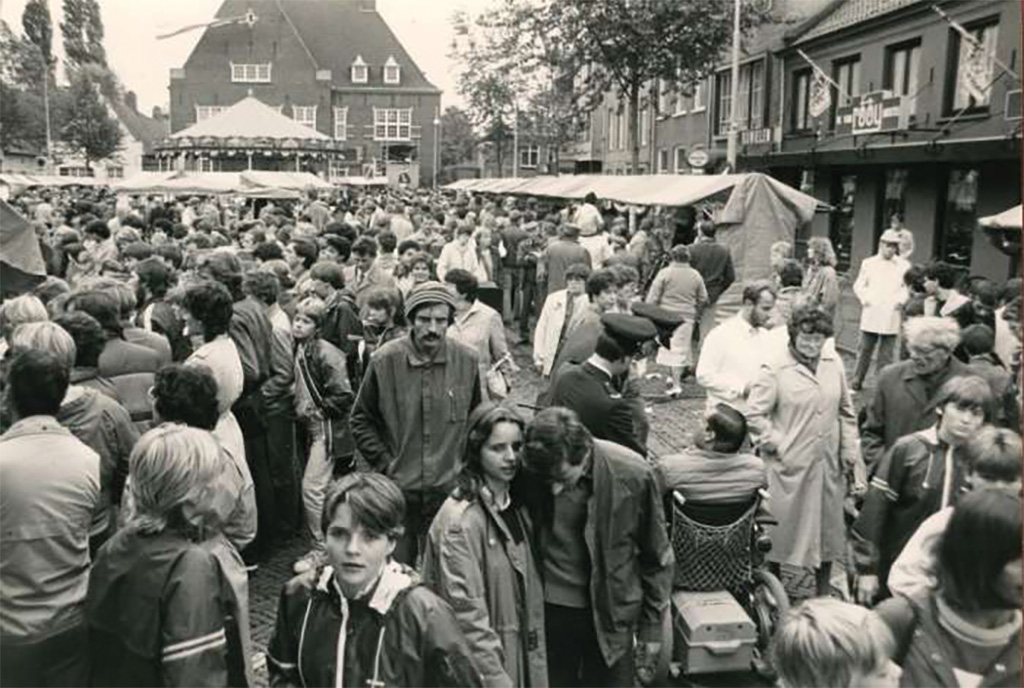 1977.jpg